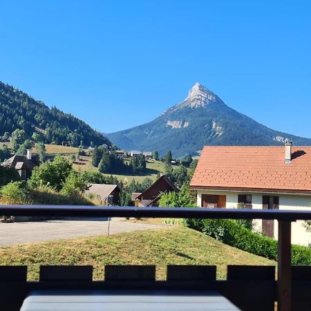 Le Bois Joli En Chartreuse Apartment แซ็ง-ปิแอร์-เดอ-ชาร์ตรูส ภายนอก รูปภาพ