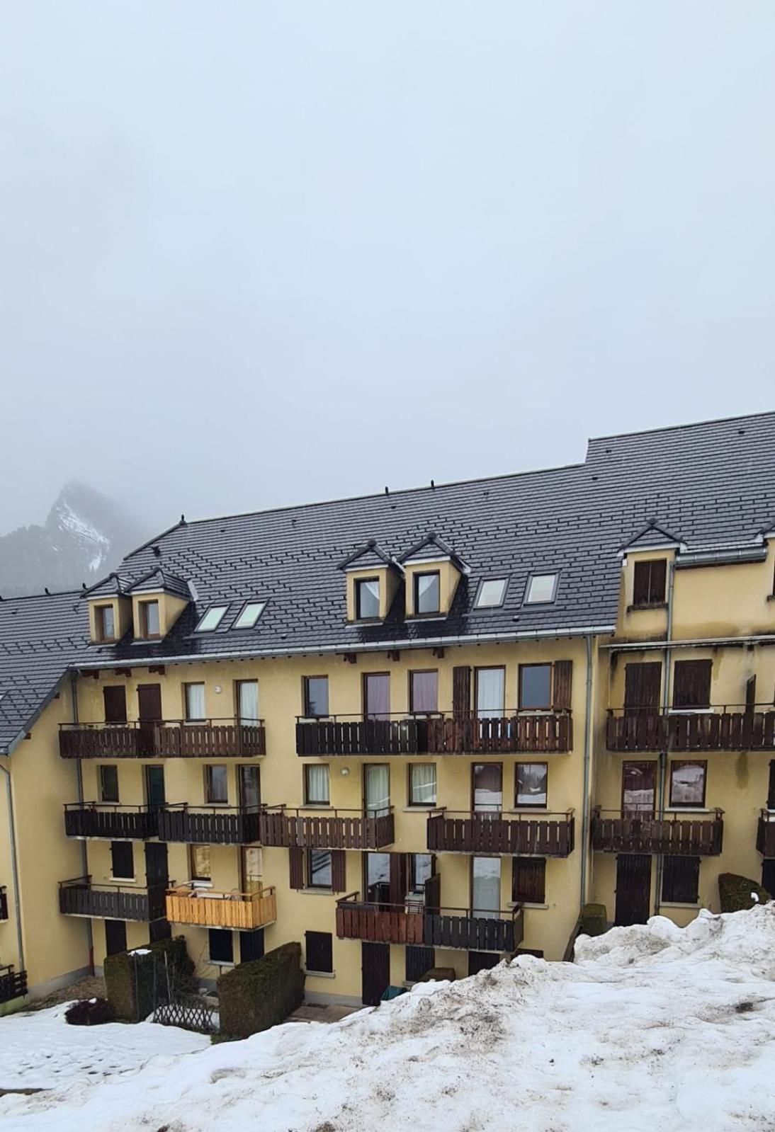 Le Bois Joli En Chartreuse Apartment แซ็ง-ปิแอร์-เดอ-ชาร์ตรูส ภายนอก รูปภาพ