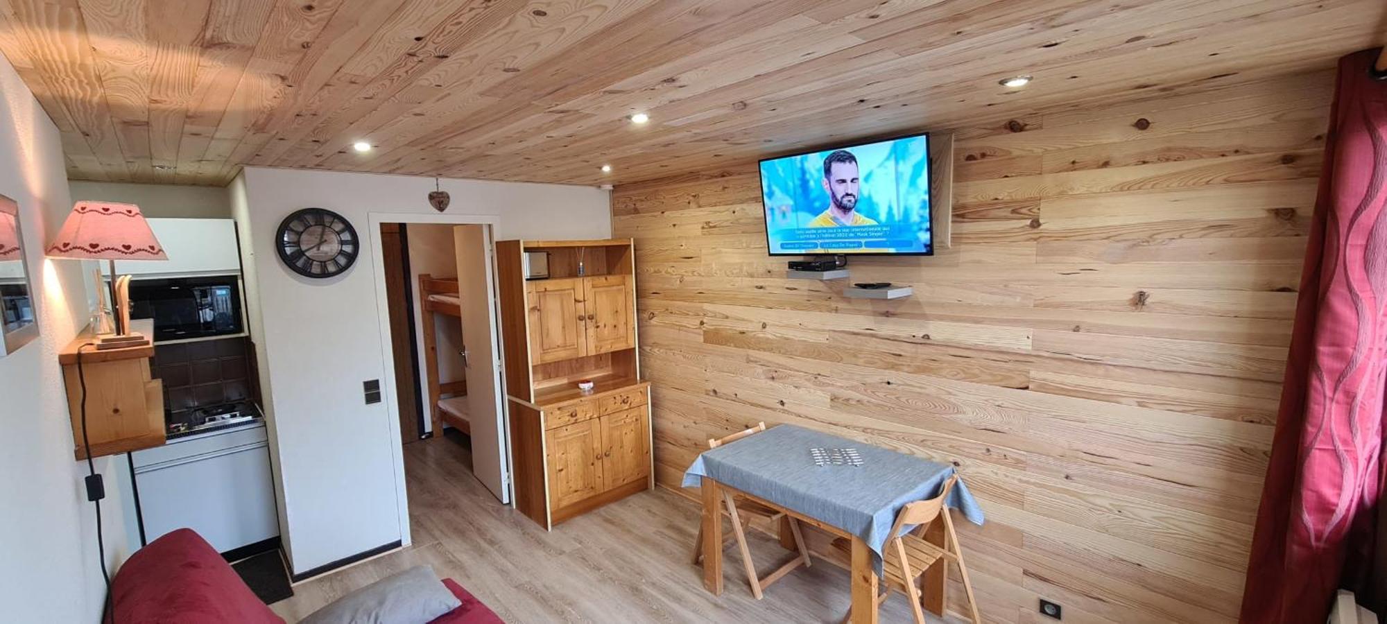 Le Bois Joli En Chartreuse Apartment แซ็ง-ปิแอร์-เดอ-ชาร์ตรูส ภายนอก รูปภาพ